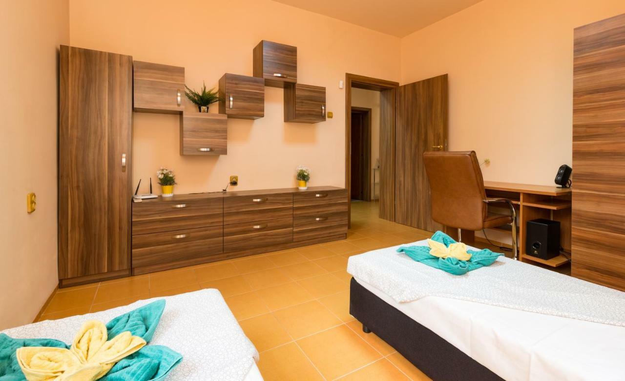 The Rocky House - Central & Private 2Bdr By Flat Mаnager Plovdiv Luaran gambar