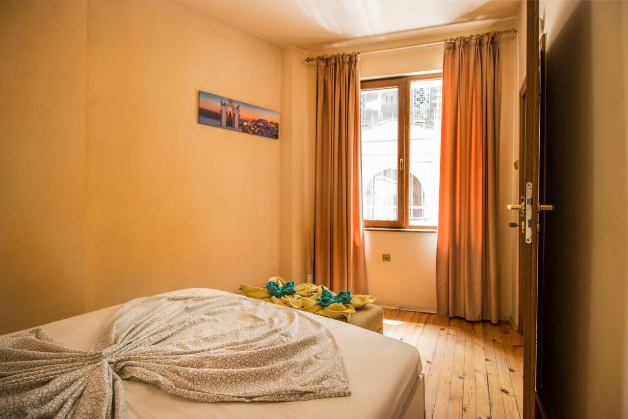 The Rocky House - Central & Private 2Bdr By Flat Mаnager Plovdiv Luaran gambar