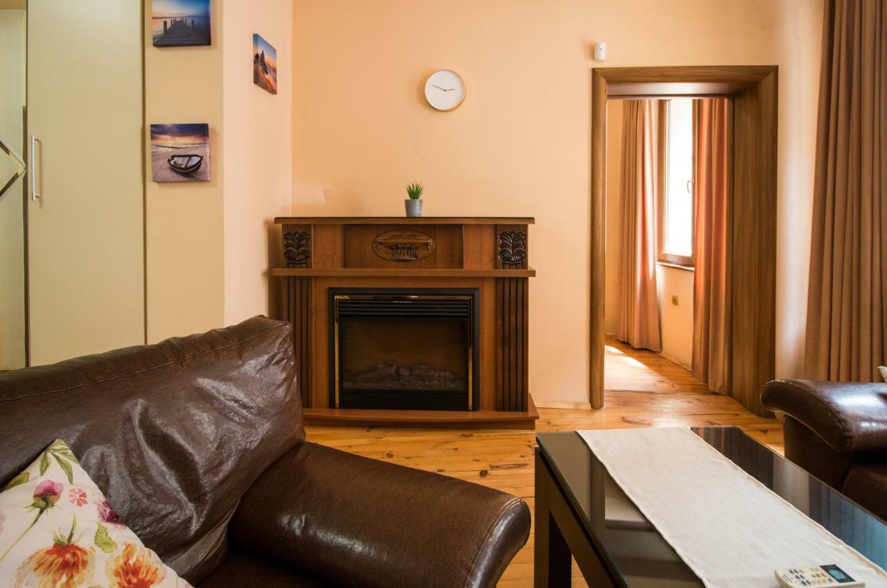 The Rocky House - Central & Private 2Bdr By Flat Mаnager Plovdiv Luaran gambar